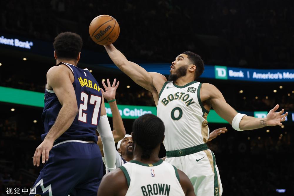 巅的背后 巅的背后